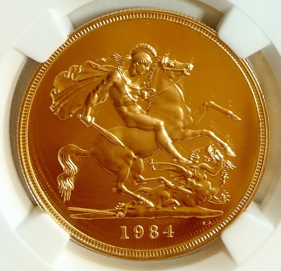 Antique Coin ALE アンティークコイン エーエルイー 日本最大級の品揃え 国内最安値 ゴシッククラウン ウナとライオン スリーグレイセス  取扱店 1984年 英国 イギリス ヤングエリザベス 5ソブリン 5ポンド 5SOV プルーフ 金貨 NGC PF70 ULTRA CAMEO  セントジョージ ドラゴン